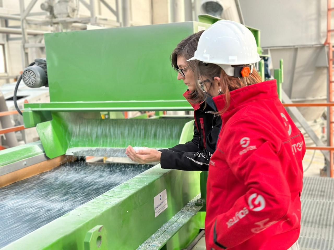 whatsapp-image-2025-06-26-at-10-ythy-685e7d272.jpg (261 KB)